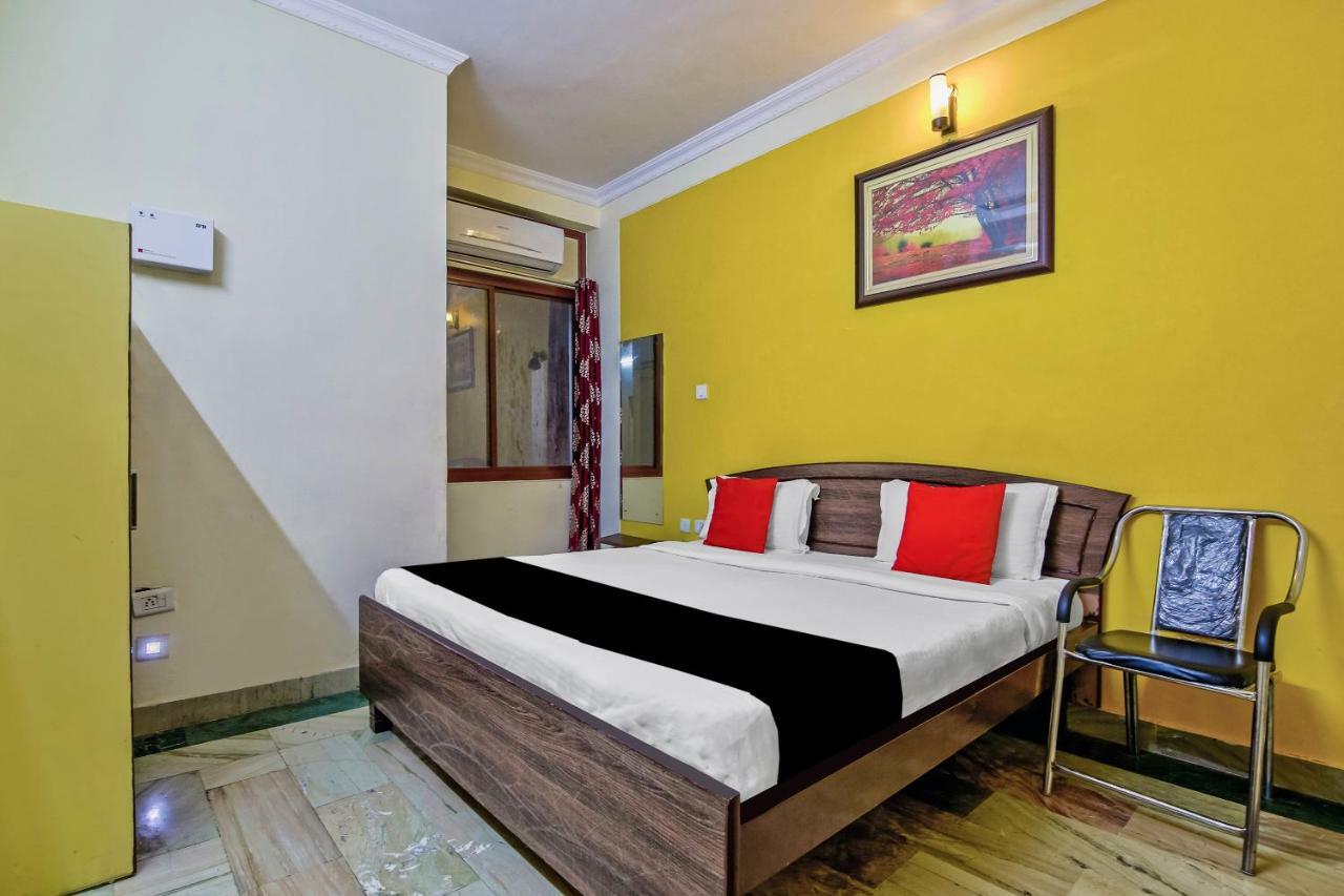 Capital O 41962 Hotel Mandakini Continental Lakhnau Kültér fotó