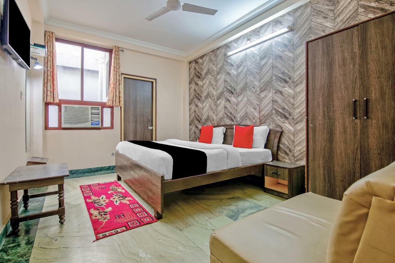 Capital O 41962 Hotel Mandakini Continental Lakhnau Kültér fotó